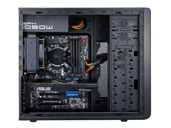 Cooler Master CM Force 500 - Tower - ATX - ingen strømforsyning (ATX / PS/2) - svart - USB/lyd