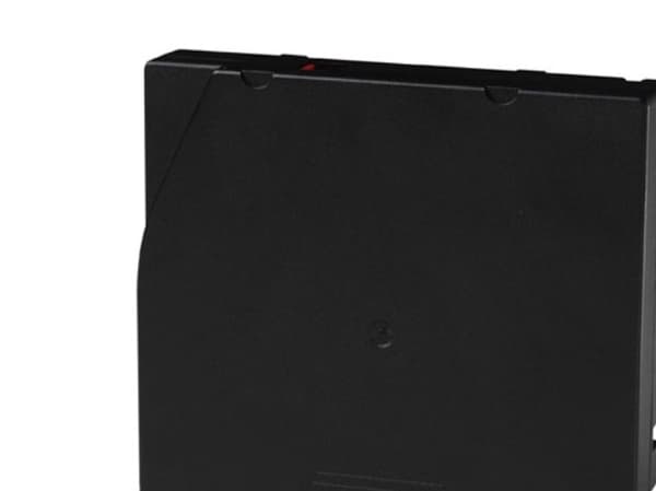 Dell - LTO Ultrium 5 - för PowerEdge R720, R820, T110, T320, T410, T420, T610, T620, T710; PowerVault LTO5, NX3200