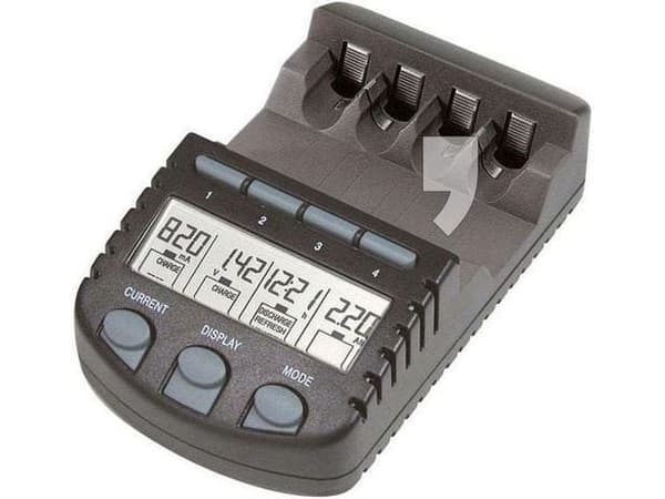 Technoline BC 700, Nikkel-kadmium (NiCd), Nikkelmetallhydrid (NiMH), Overlading, Overoppheting, AA, AAA