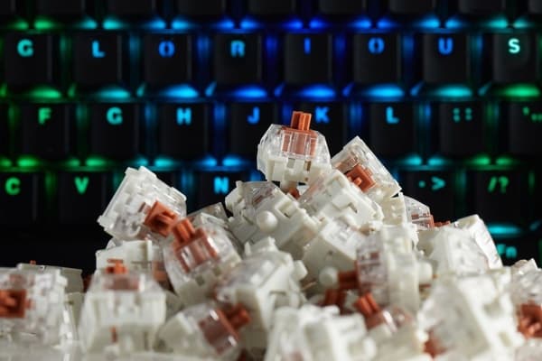 Glorious PC Gaming Race KAI-BRONZE, Bronse, 120 stykker, Kailh, Glorious PC Gaming Race GMMK, China