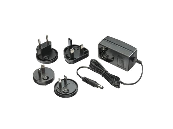 Lindy 38491 eladaptrar inomhus 18 W Svart Svart