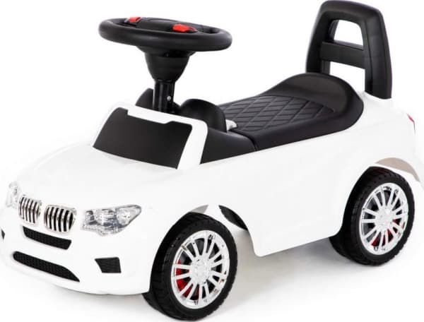 Wader Car "SuperCar", jossa on piippari valkoinen