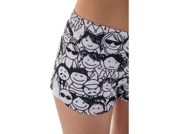 Colour Pleasure Shorts för kvinnor CP-020 137 svart och vit r. XS-S