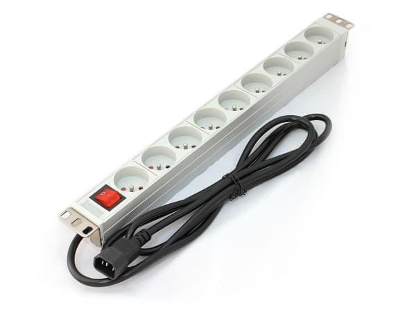 DIGITUS Professional A-19-STRIP-4-IMP - Strømfordelingslist (kan monteres i rack) - AC 250 V - inngang: IEC 60320 C14 - utgangskontakter: 9 - 1U - 19
