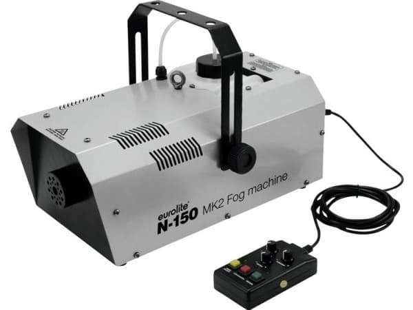 Eurolite N-150 MK2 sumukone, jossa on radiokaukosäädin (N-150 MK2)