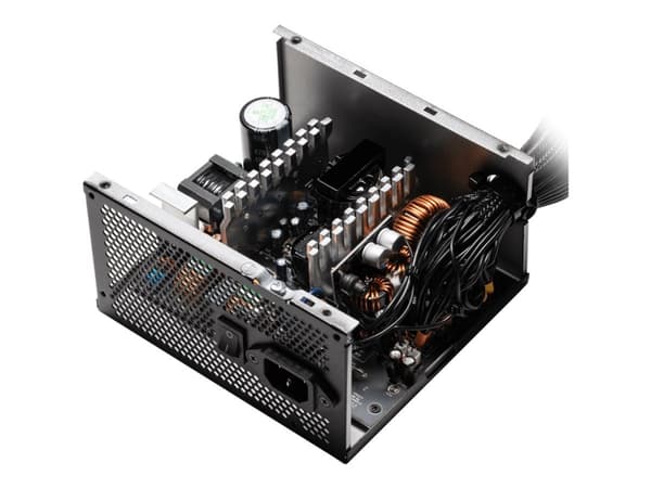 XPG Pylon, 750 W, 100 - 240 V, 50 - 60 Hz, Ylivirta, Yliteho, Ylijännite, Ylikuumeneminen, Oikosulku, Alijännite, 20+4 pin ATX, Ei-modulaarinen