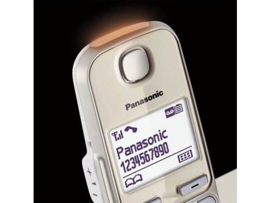 Panasonic KX-TGE262 - Trådlös telefon + 1 extra handuppsättning