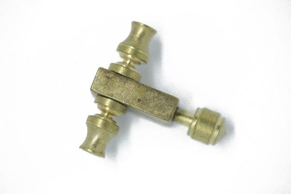 PILLERI 33X33MM /1