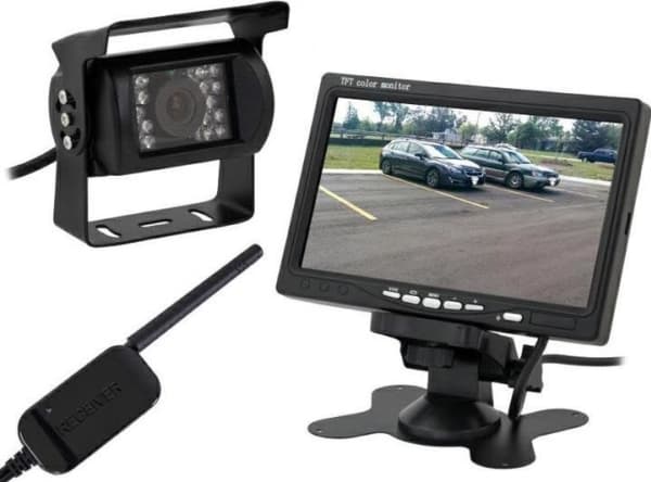 CGAuto PARKERINGSREFERENSKAMERA Trådlös nattläge LCD7" AK307
