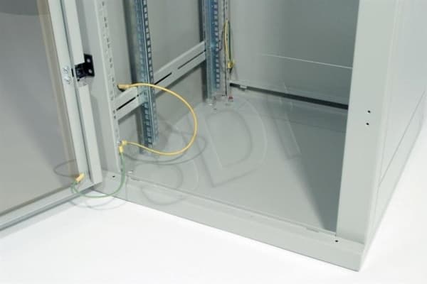 Triton Delta S - Rack - ljusgrå, RAL 7035 - 27U - 19"