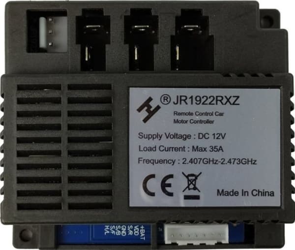 Lean Cars Central module JR1922RXZ 12V connected to battery