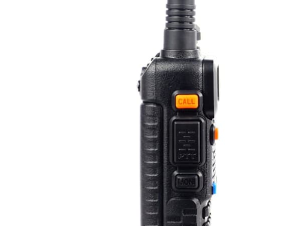 BaoFeng UV-5R, 128 kanaler, 400 - 480 MHz, 58 x 32 x 110 mm