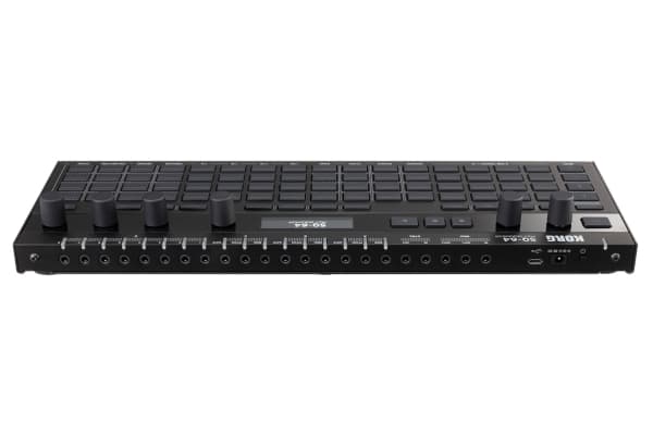 KORG SQ-64 Synthesizer