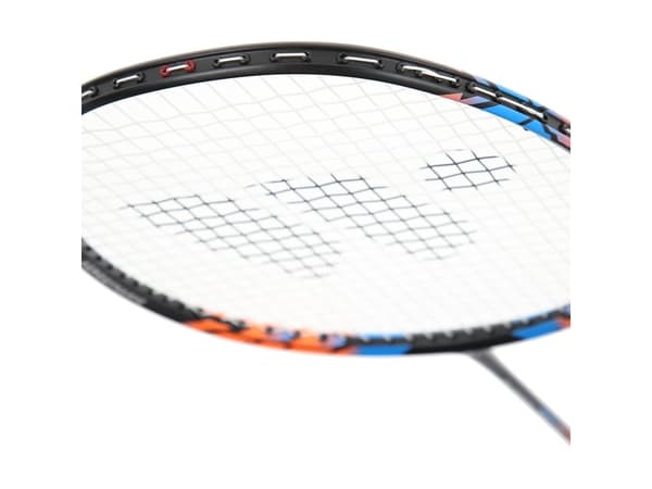 WISH CARBON PRO 67 BADMINTONRACKET