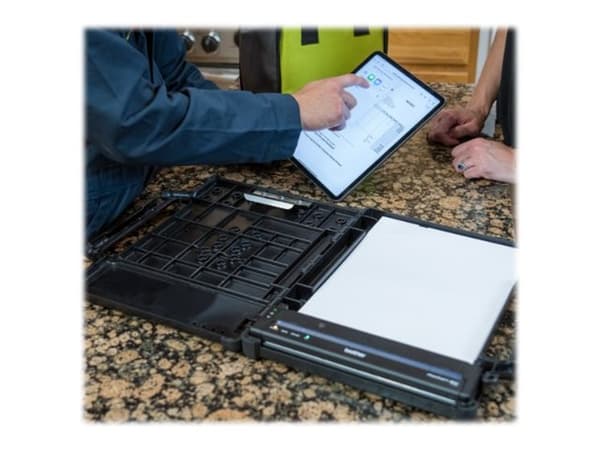 Brother PocketJet 8 PJ-823 - Skriver - S/H - direktetermisk - A4/Legal - 300 x 300 dpi - inntil 13.5 spm - USB-C