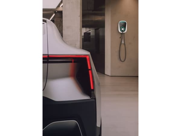 Opladningsstation Solplanet SOL11EV–WR