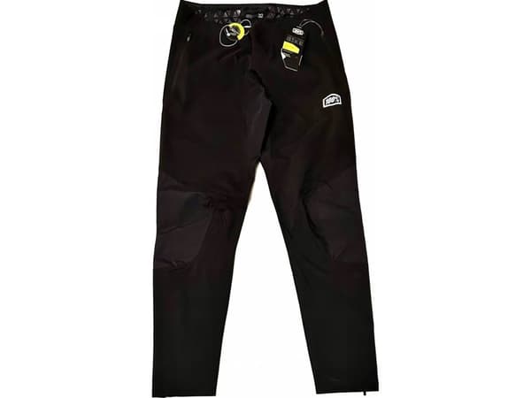 100% Szorty męskie 100% HYDROMATIC Shorts black roz. 32 (EUR 46) (NEW 2022)
