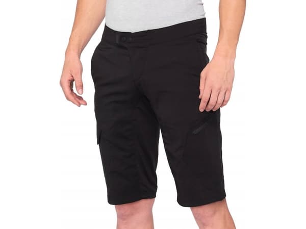 100 % mennshorts 100 % RIDECAMP-shorts svart størrelse 36 (EUR 50)