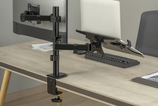 Digitus DA-90436, Puristin, 9 kg, 43,2 cm (17"), 81,3 cm (32"), 100 x 100 mm, Musta