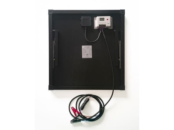Technaxx 5023 Aurinkolatauksen ohjain 18 V