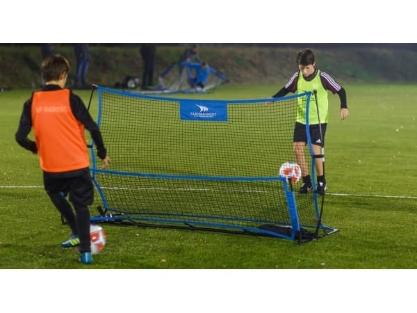 YakimaSport Rebounder Galaxy maalivahdin harjoituslaite (100296)