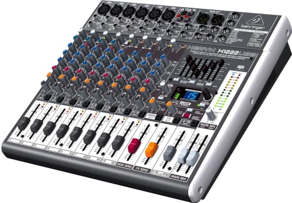 Behringer X1222USB, 4 kanaler