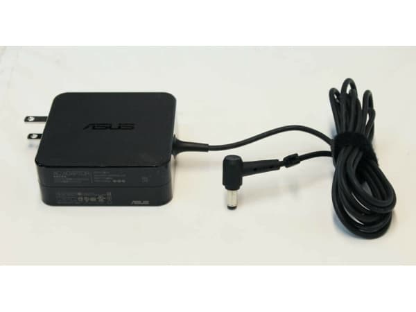 ASUS 0A001-00042900, Bärbar dator, inomhus, 100 - 240 V, 50 - 60 hz, 65 W, 19 V Svart