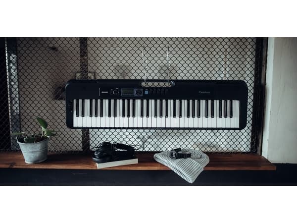 Casio CT-S300, Digital synthesizer, Reverb, 5 W, Knappar, Svart, Vit, LCD