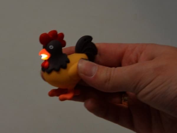 Nøkkelring Jokomisiada Nøkkelring cockerel lys lyd anheng ZA3530