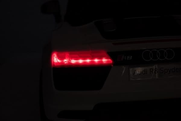 Ramiz Ajoneuvo Audi R8 Valkoinen