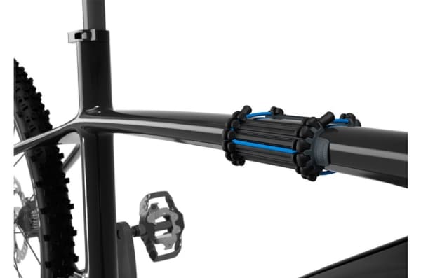 Thule Carbon Frame Protector, Svart, Blå, Termoplastisk elastomer (TPE)