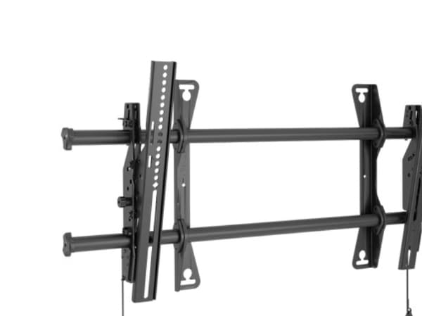 Chief Fusion Medium Portrait Tilt TV Wall Mount - For Displays 43-47" - Black - Monteringssett (tippeveggmontering, 2 grensesnittsbøyler) - for flatp
