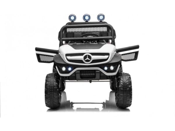 ADEL Fordon Mercedes BENZ UNIMOG Vit