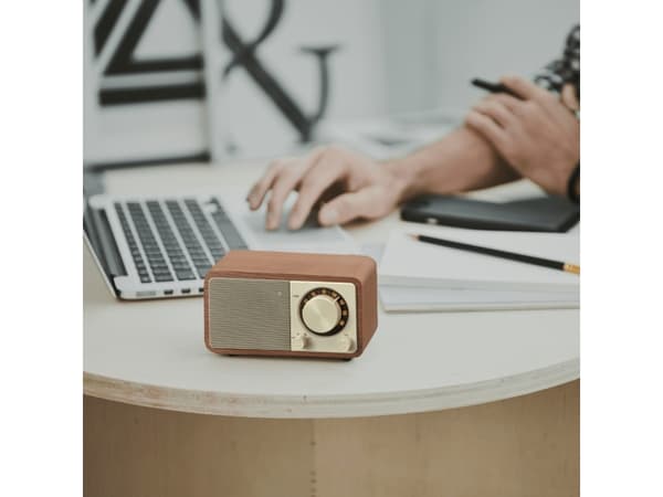 Pöytäradio Sangean WR-7 Genuine Mini FM ladattava Walnut