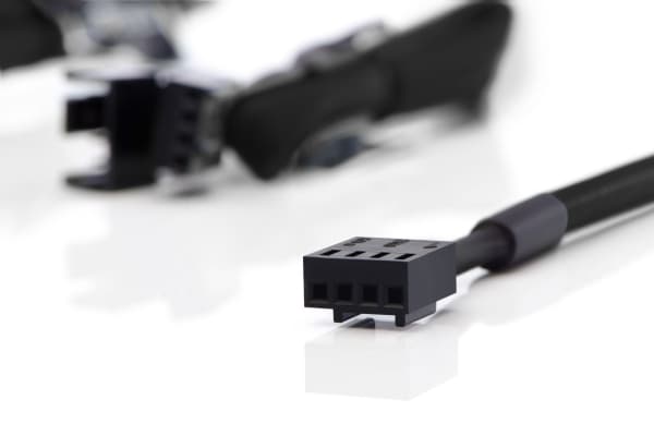 Noctua NA-SEC1 chromax.black - Forlengelseskabel for viftestrømforsyning - 4-pins PWM (hunn) til 4-pins PWM (hann) - 30 cm - svart