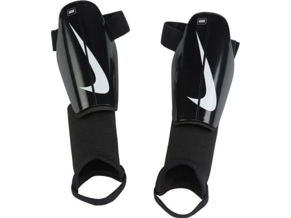 Nike Nagolenniki Charge Y DX4610 010 sortera r. L