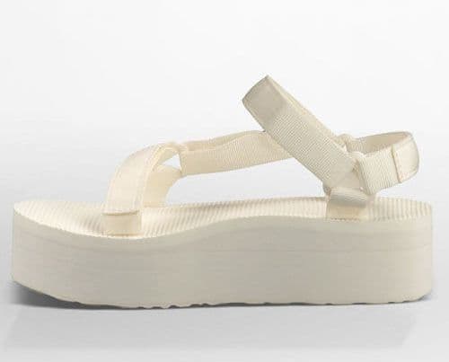 Teva Naisten Flatform Universal Sandaalit Valkoinen r. 37