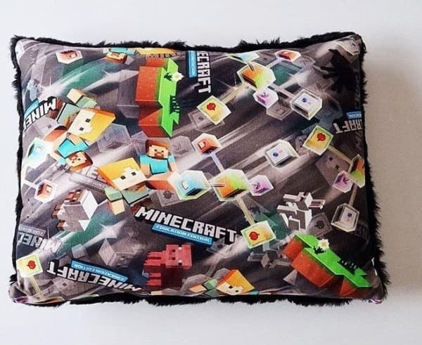 Minecraft Utbildning Kudde-Grå