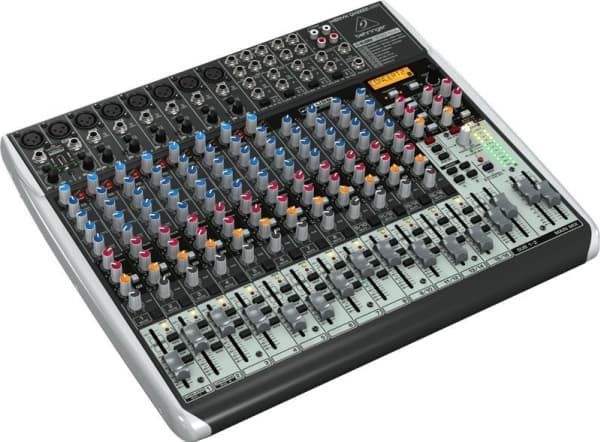 Behringer QX2222USB, 22 kanaler