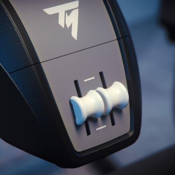Flyspak Thrustmaster Boeing - Forbedr din flysimulatoroplevelse med denne joystick i Boeing-udgaven.