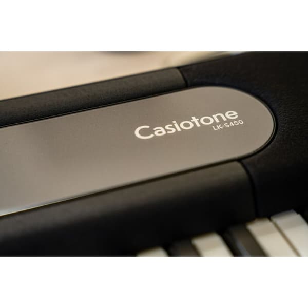 Casio MU LK-S450 Tangentbord - Högkvalitativt tangentbord från Casio med LK-S450 modellnummer. Perfekt för musikskapande och underhållning.