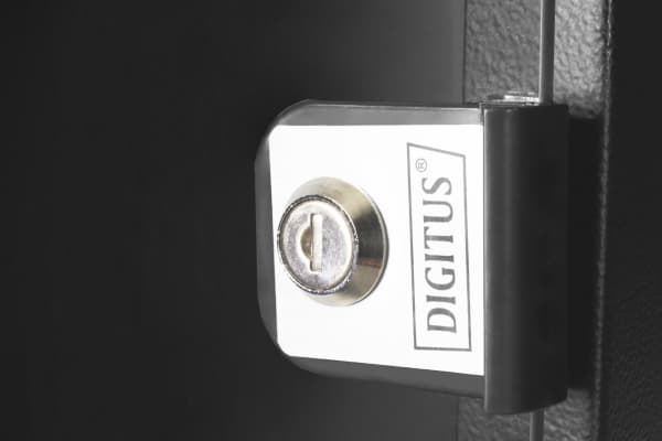 Digitus SOHO PRO Series - Rack skåp - väggmontering - RAL 9005, svart - 12U - 10"