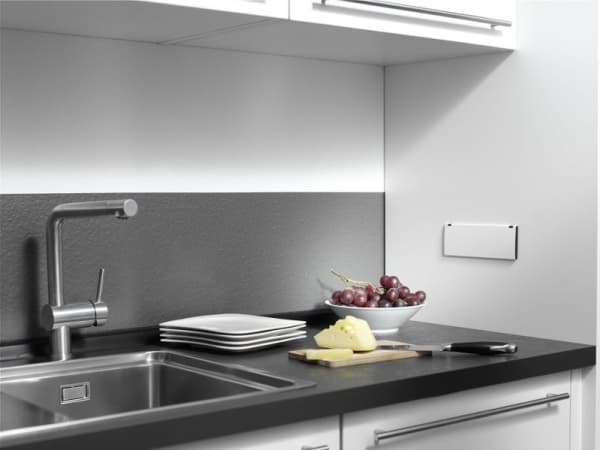 Bachmann 927.102, AC, Vit, Gjuten aluminium, 1 styck