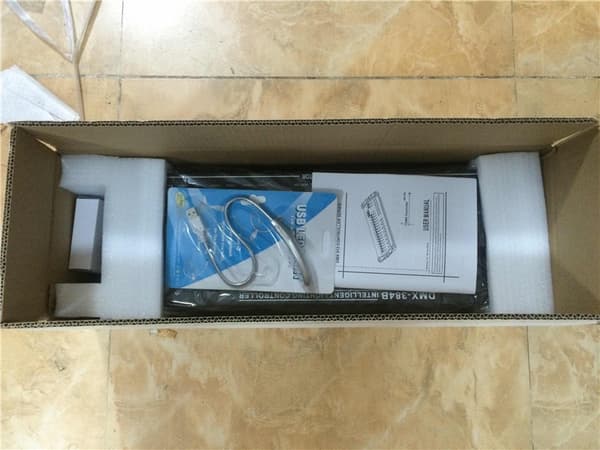 DMX 384A -ohjain, kansainvälinen standardi, liikkuvan pään säteilyvalon ohjaus