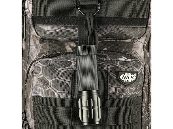 NILS CAMP DEFENDER reppu CBT7204 Musta, Moro