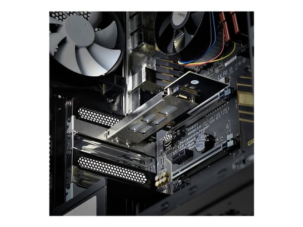 StarTech.com M.2 NVMe SSD to PCIe x4 Mobile Rack/Backplane with Removable Tray for PCI Express Expansion Slot, Tool-less Installation, PCIe 4.0/3.0 H