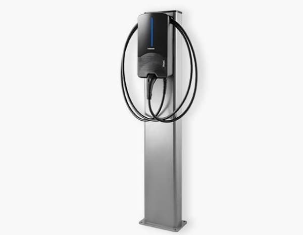 Webasto Next, 22 kW, incl. 7.0m charging cable, wallbox (black)