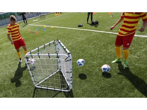 YakimaSport rebounder, ramme med nett *ys