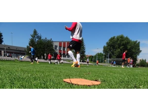 YakimaSport Flat field markers (merkintämattoja) - 12 kpl kelta-oranssi