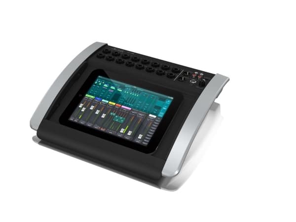 Behringer X18, 18 kanaler